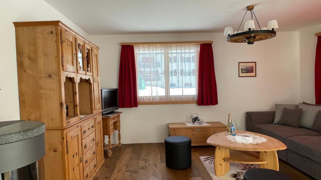 Ferienwohnung Mit Idyllischer Aussicht Klosters Buitenkant foto