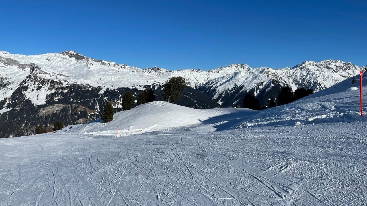 Ferienwohnung Mit Idyllischer Aussicht Klosters Buitenkant foto