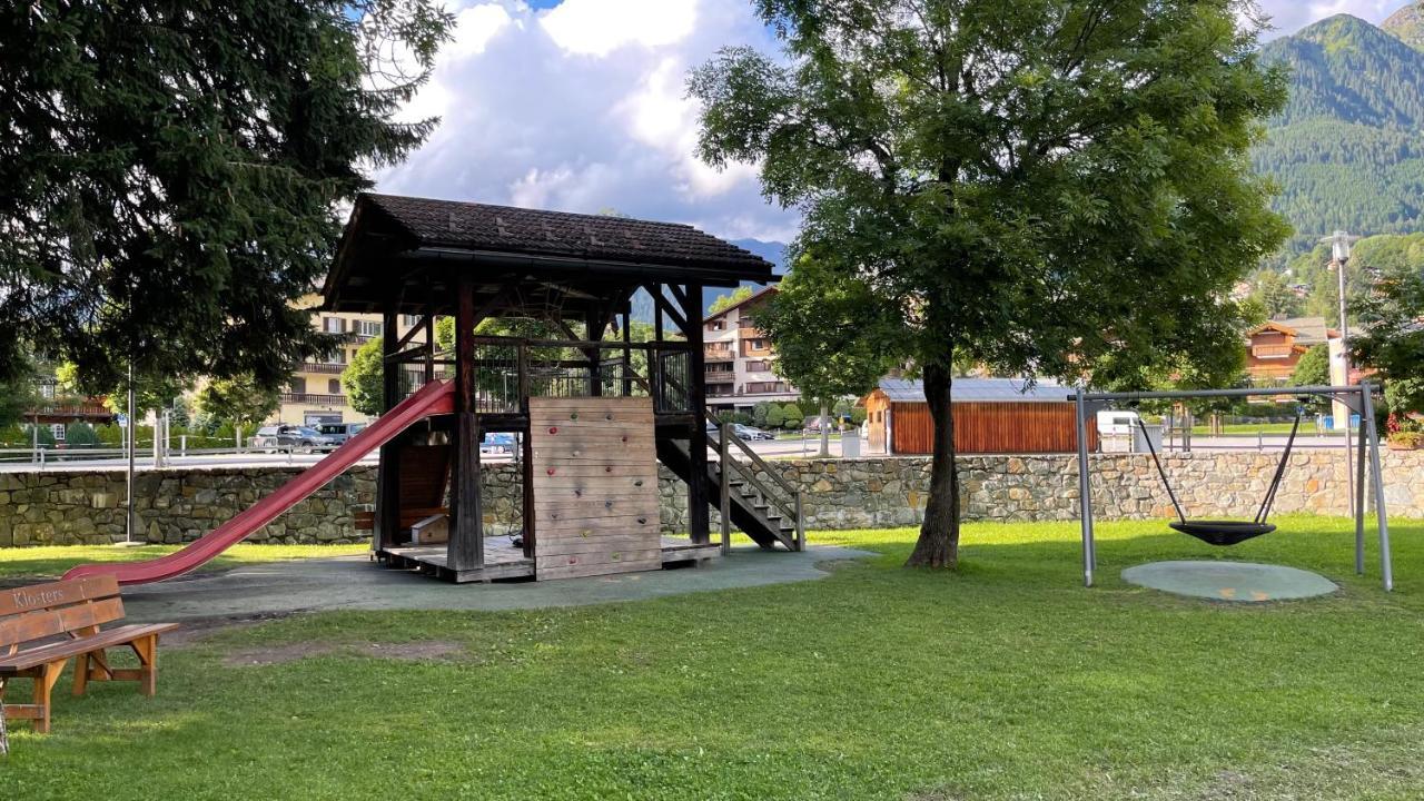 Ferienwohnung Mit Idyllischer Aussicht Klosters Buitenkant foto
