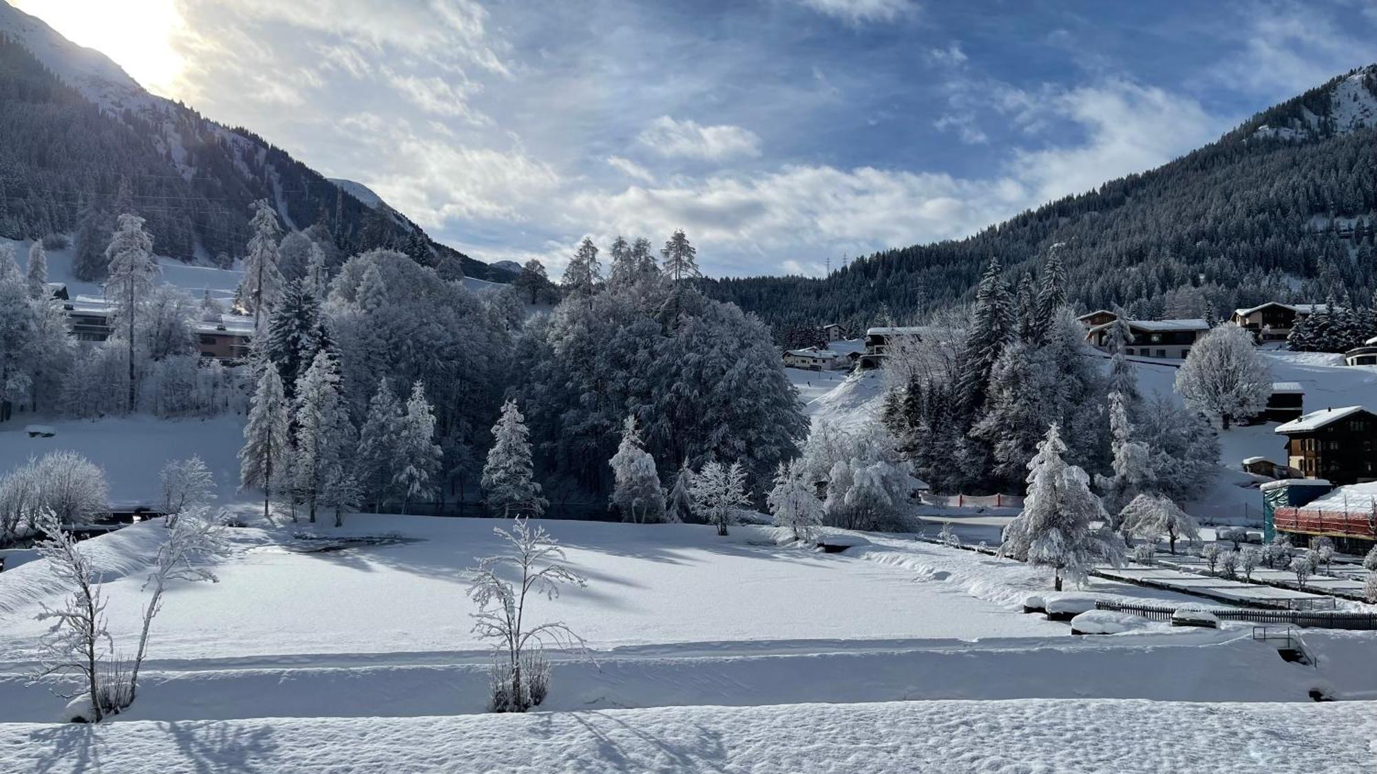Ferienwohnung Mit Idyllischer Aussicht Klosters Buitenkant foto